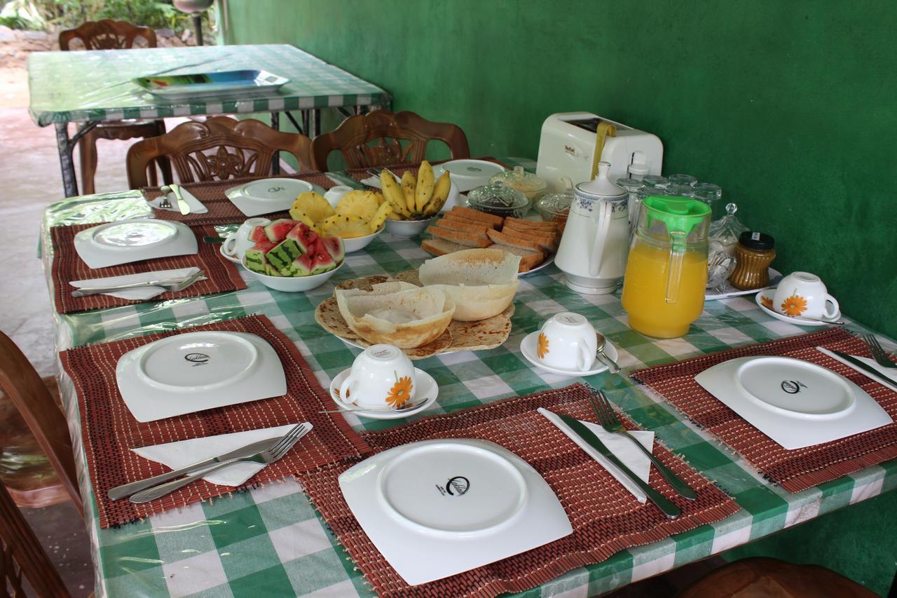 Walawa Family Villa Udawalawe Bagian luar foto